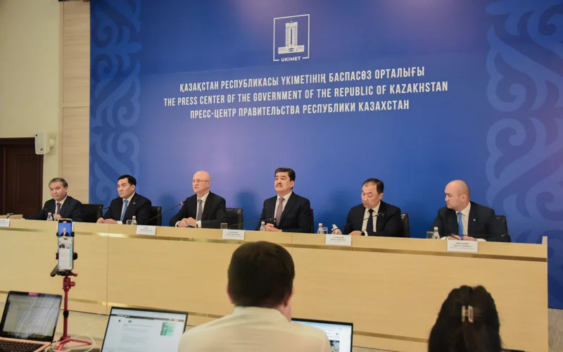 Курс доллара откатится назад — Роман Скляр о ситуации на валютном рынке