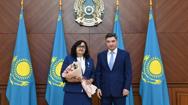 көлік саласы қызметкерлеріне мемлекеттік наградалар табыс етілді