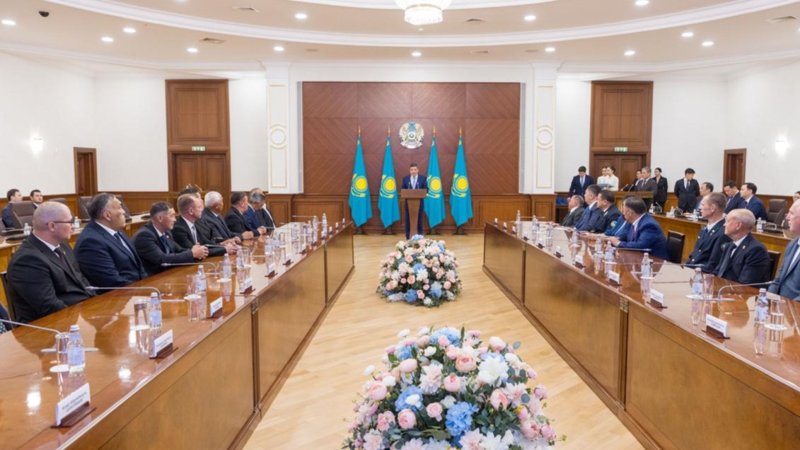 көлік саласы қызметкерлеріне мемлекеттік наградалар табыс етілді