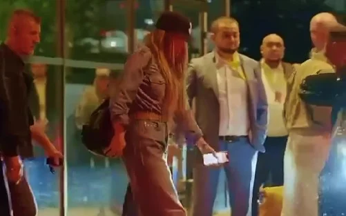 J Lopez arrives in Astana 