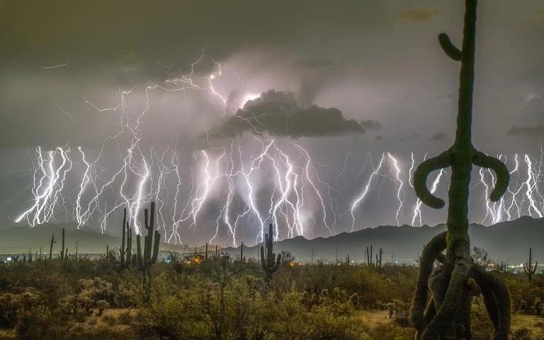 Техастан Канзас-Ситиге дейін: АҚШ-та әлемдегі ең ұзын найзағай рекордына түзету енгізілді