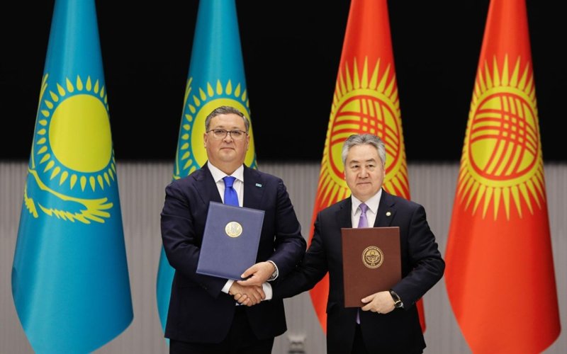 Қазақстан мен Қырғызстан СІМ басшылары Шолпан-Атада не талқылады