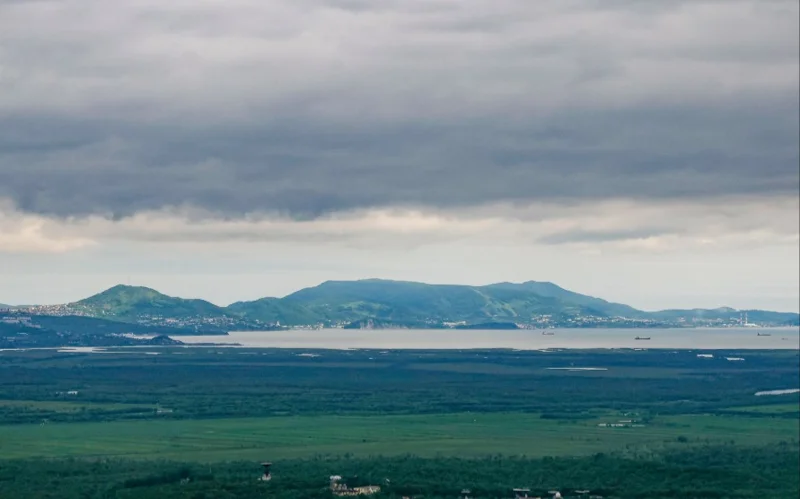 В трех районах Камчатки после землетрясения возможен подход цунами