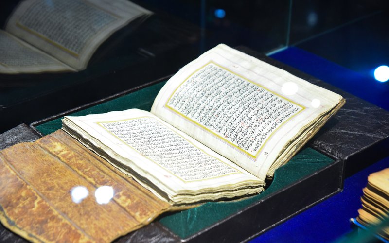 Астанада діни жәдігерлер көрмесі ашылды Астанада діни жәдігерлер көрмесі ашылды