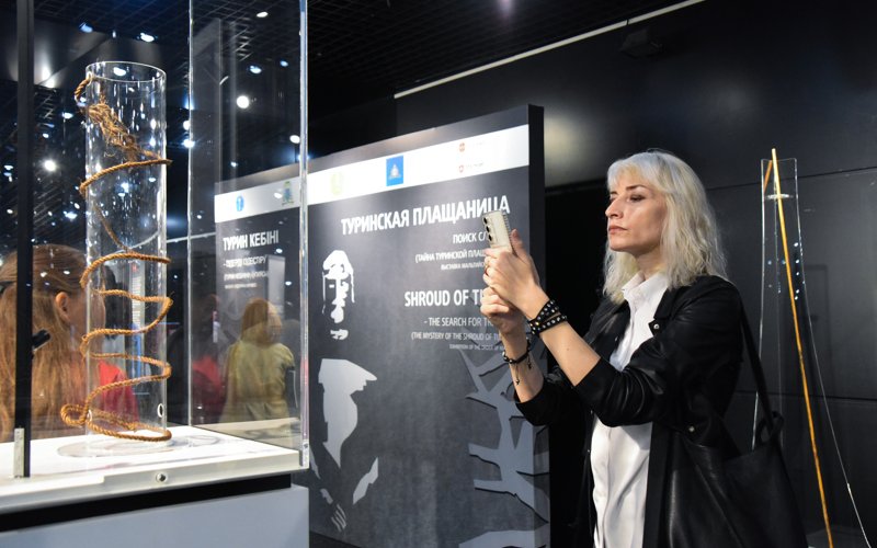 Астанада діни жәдігерлер көрмесі ашылды Астанада діни жәдігерлер көрмесі ашылды