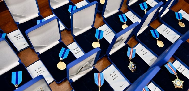 Бүгін — Теміржол қызметкерлерінің кәсіби мерекесі Бүгін — Теміржол қызметкерлерінің кәсіби мерекесі