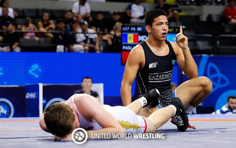 Вольники из Казахстана стали третьими в командном зачете юношеского ЧМ в Греции