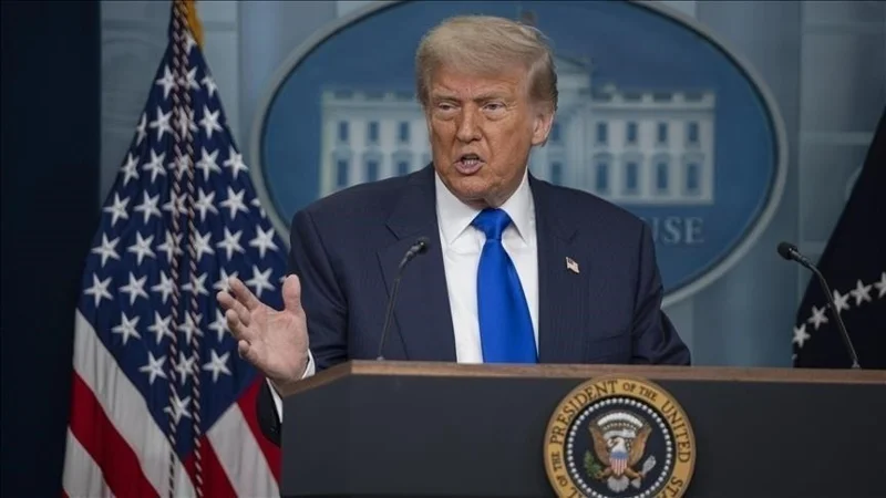 Трамп Үндістанға қатысты тарифтерді «айтарлықтай» арттыруды жоспарлап отыр