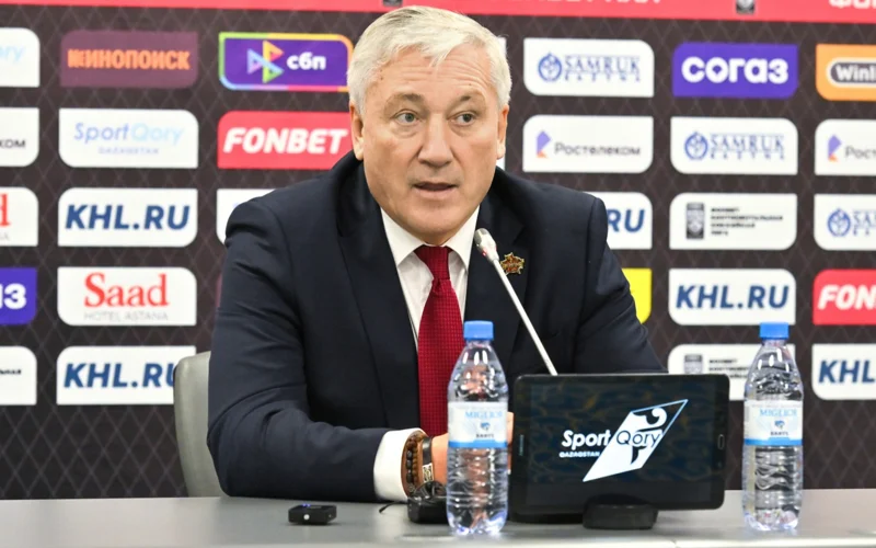 «Barys» hokkeı klýbynyń tizginin Mıhaıl Kravets ustady