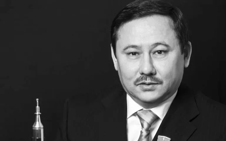 Талгат Мусабаев 