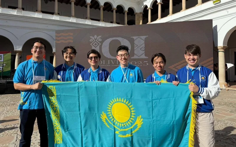 Kazakh students sweep four medals at IOI 2025