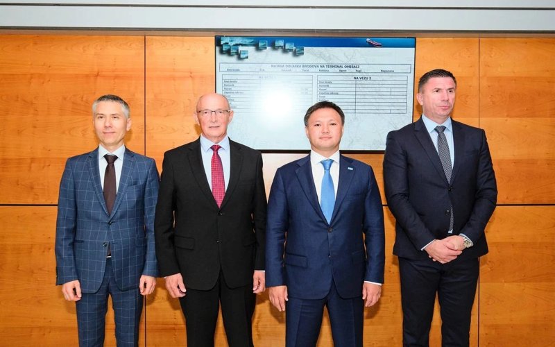 KMG exports first batch of oil to Hungary via Croatia KMG exports first batch of oil to Hungary via Croatia