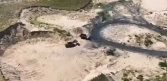 незаконная добыча песка в Семее