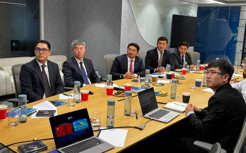 Казахстан и Китай начинают сотрудничество по использованию спутников связи