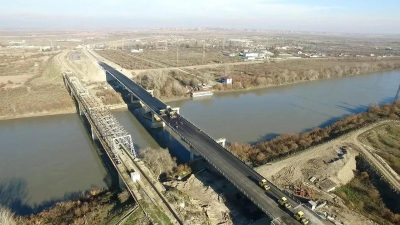 Иран и Азербайджан ускоряют реализацию совместных приграничных проектов