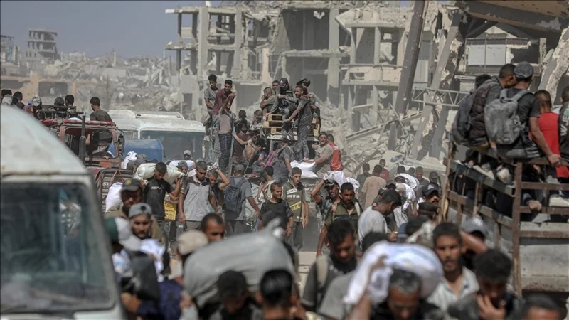 Газа секторында гуманитарлық жүк   көлігі аударылып, 20 адам мерт болды