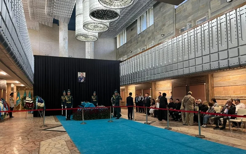 Almaty city holds memorial service for late pilot and cosmonaut Talgat Mussabayev