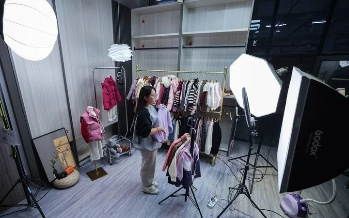 Молодежный тренд в Китае: шопинг через стриминг