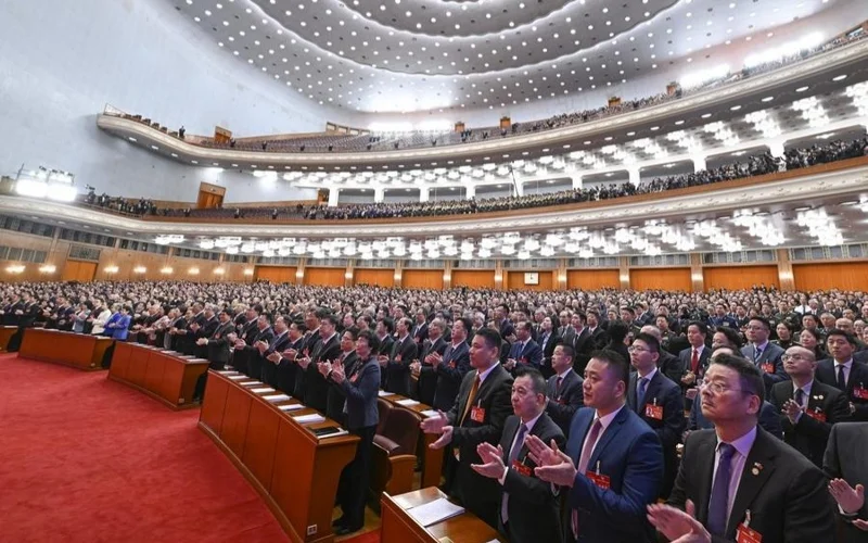 Qytaıda bıýrokratııamen kúresý úshin jańa reglament engizildi