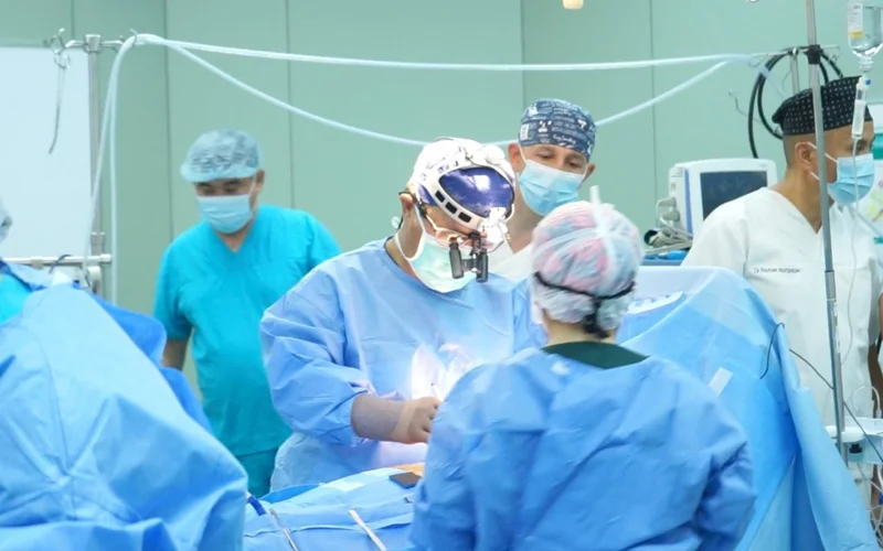 Открытую операцию на сердце впервые провели в области Улытау