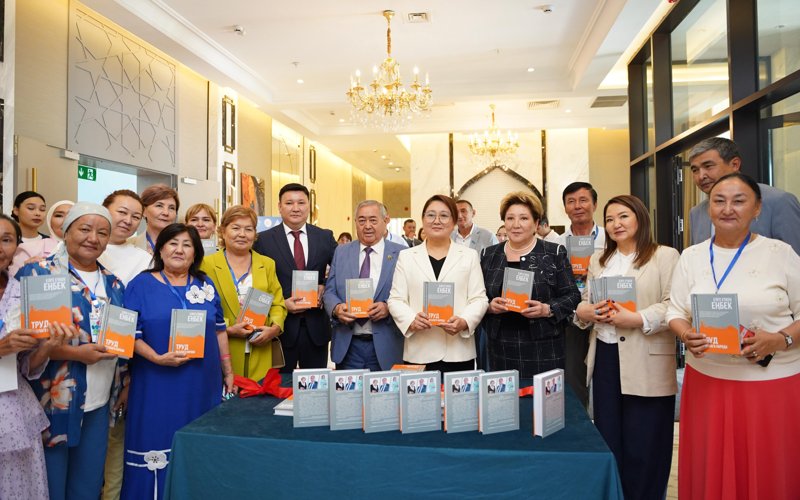 Түркістан облысы әкімінің баспасөз қызметі