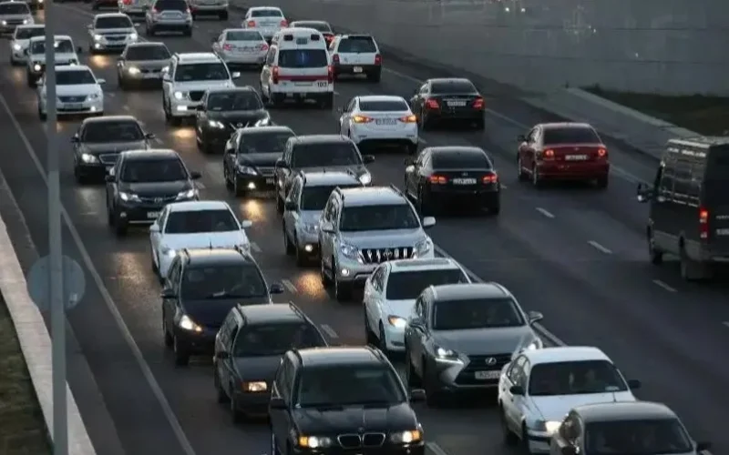 Қырғызстан шетелдік нөмірлері бар көліктерді заңдастыруға шақырады