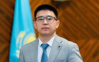 Azamat Ábiluly QASYMOV Azamat Ábiluly QASYMOV