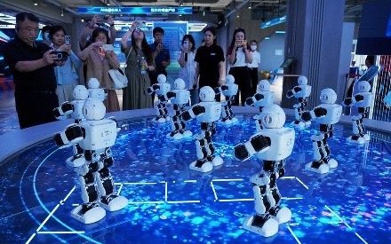Robot dúkeni Robot dúkeni