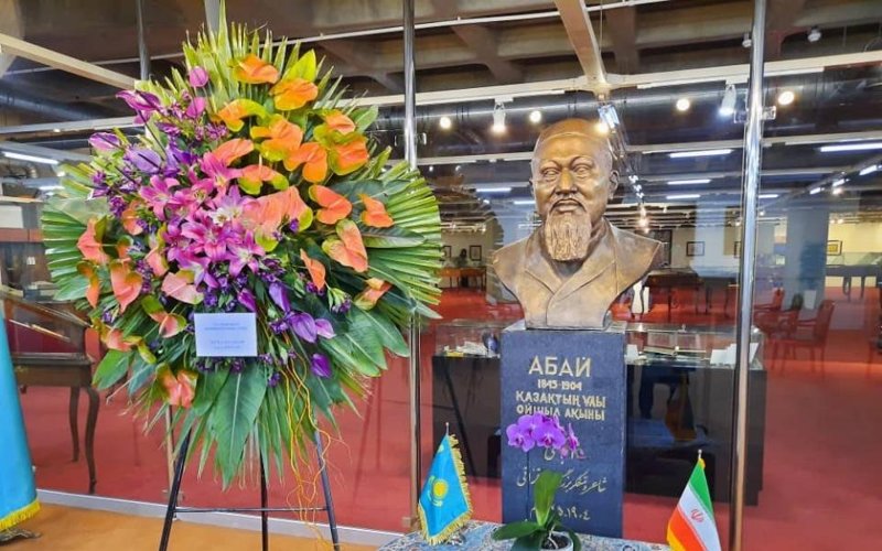Абай, известный всему миру: в каких странах есть памятники великому мыслителю 