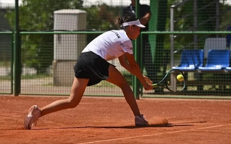 Kazakh tennis players secure early spots in Roland Garros qualifying final