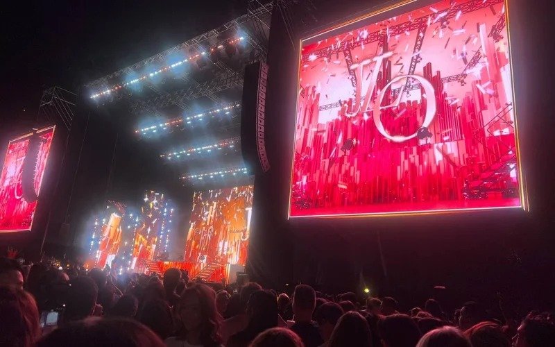 Jennifer Lopez Fans from over 30 countries flock to Almaty to attend Jennifer Lopez concert