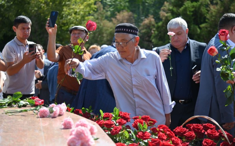 Как отпраздновали 180-летие Абая в Шымкенте