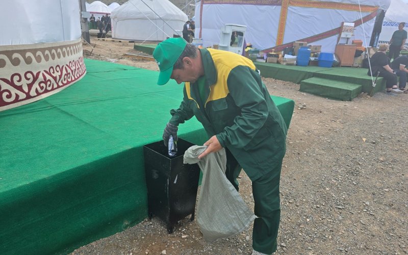 «Abaı kúni» qalaı atap ótilip jatyr «Abaı kúni» qalaı atap ótilip jatyr