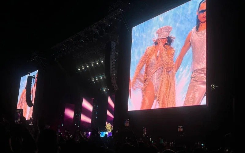 Jennifer Lopez Fans from over 30 countries flock to Almaty to attend Jennifer Lopez concert
