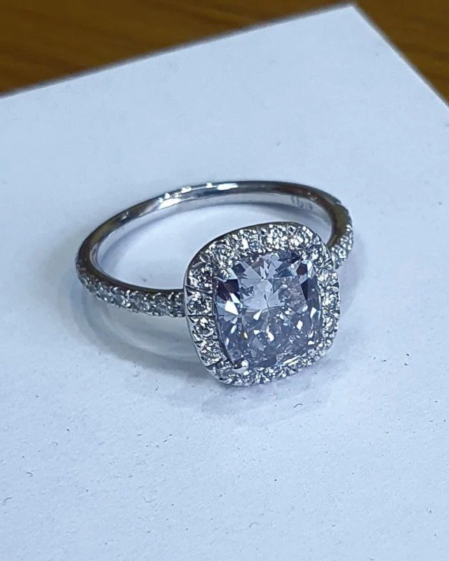 Diamonds, jewelry, ring