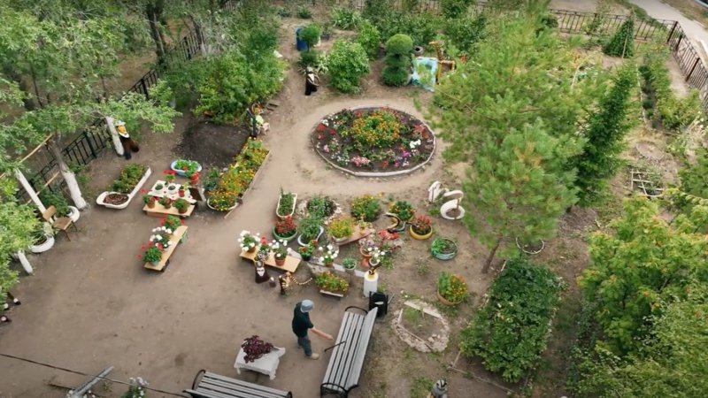 «Таза қала» в Шахтинске: единственный парк, обветшавшие дома и игровые площадки