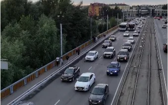 В Усть-Каменогорске выявили повреждения на Ульбинском мосту