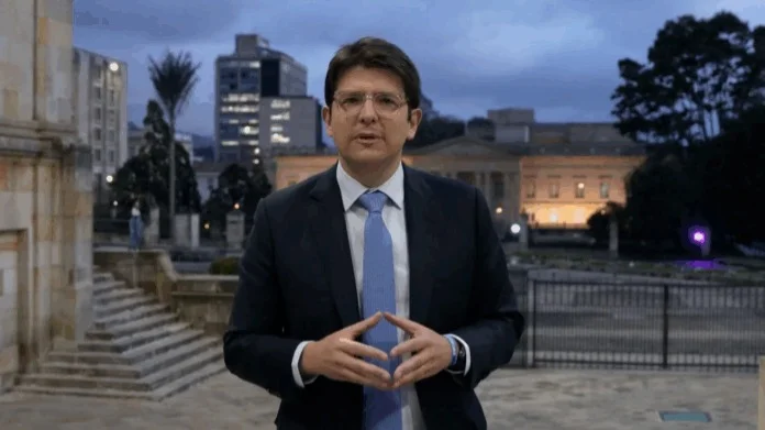 Умер раненный при покушении кандидат в президенты Колумбии 