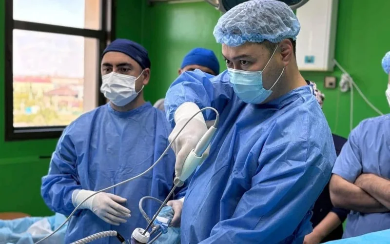 В Кызылорде один из близнецов пожертвовал почкой ради своего брата