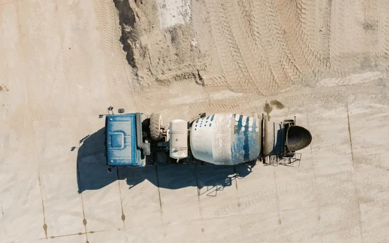 Алматыда экологиялық талаптарды бұзған зауытқа айыппұл салынып, жұмысы тоқтатылды