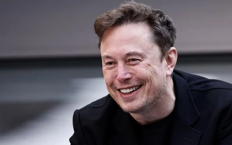 Маск обвиняет Apple в нарушении антимонопольного законодательства