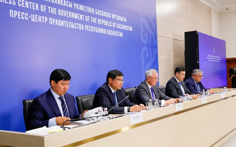 Когда казахстанцы смогут увидеть декларации чиновников