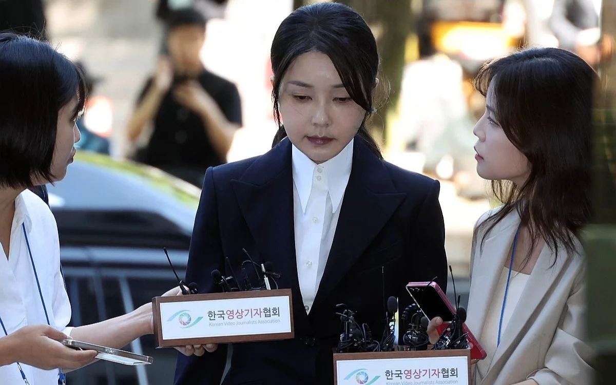 韩独检组明传讯前总统夫人金建希