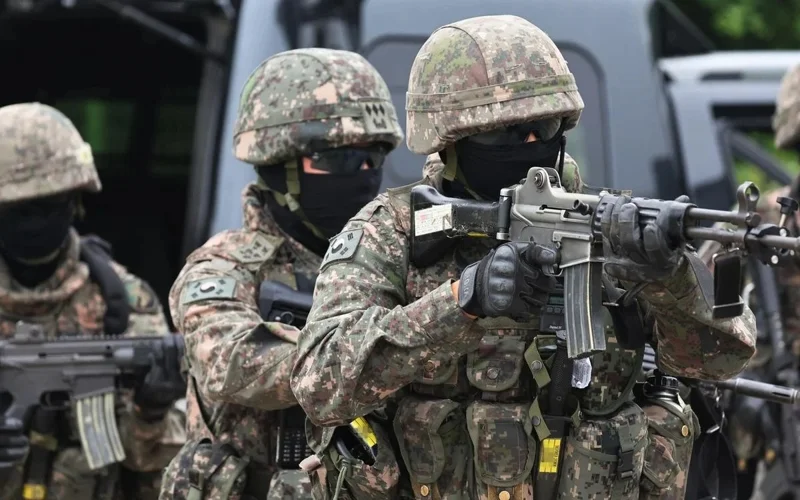 қуролли кучлар