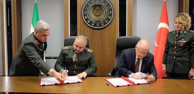 Турция и Сирия подписали меморандум о военном сотрудничестве