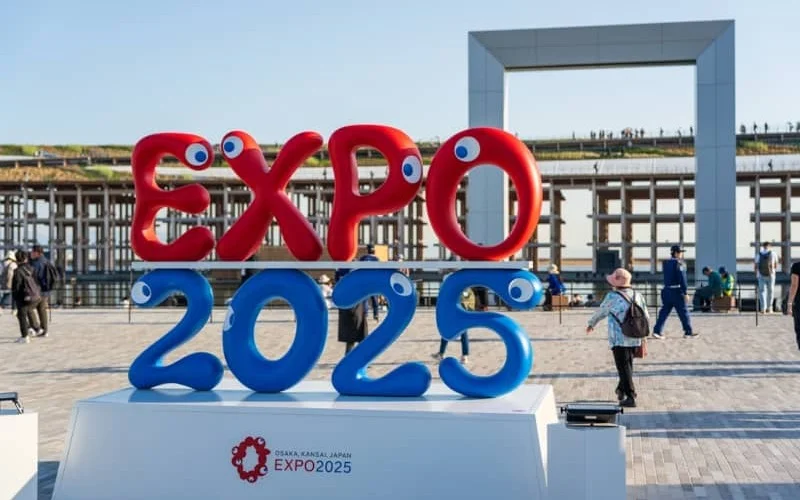 Сбой работы метро в Осаке: посетители EXPO 2025 не могли уехать