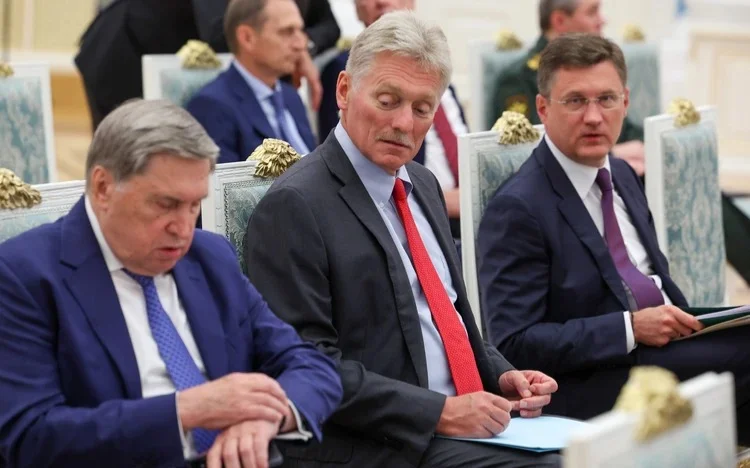 Путин провел совещание о подготовке к саммиту на Аляске