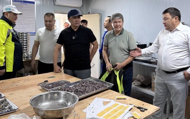 Road reconstruction continues on Kyzylorda–Zhezkazgan highway in Ulytau region