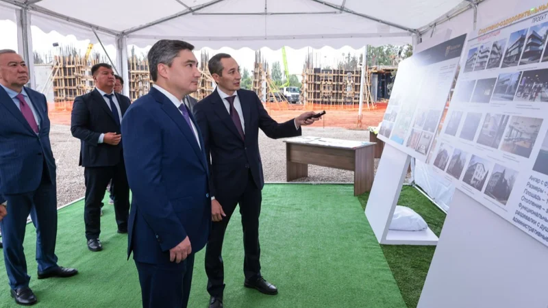 Bektenov Qyrǵyzstandaǵy shıpajaılar qurylysyn Úkimet baqylaýynda ustaıtynyn aıtty