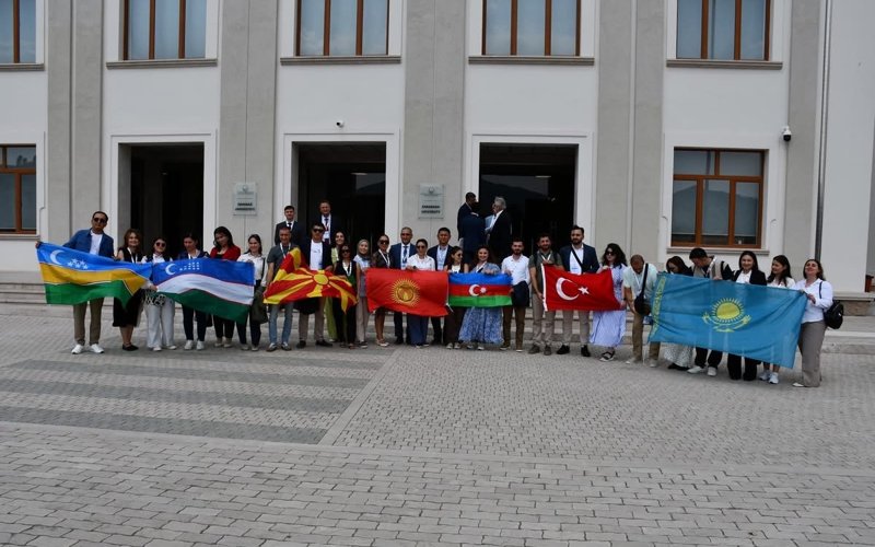 Қарабақ университетінде VII жазғы түркология мектебі басталды Қарабақ университетінде VII жазғы түркология мектебі басталды